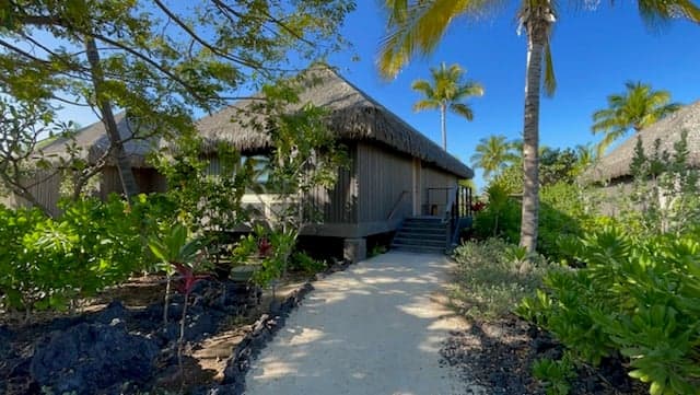 Does Kona Village Rosewood Resort Deserve the Hype?
