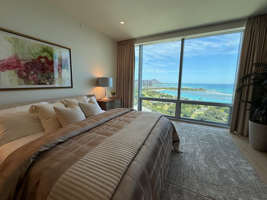 From Kona to Kakaako: A Honolulu Day Trip with a Big Island Vision