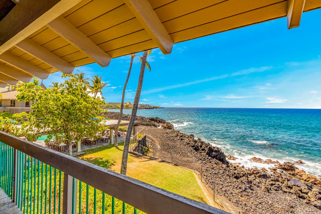 Kanaloa Oceanfront condo