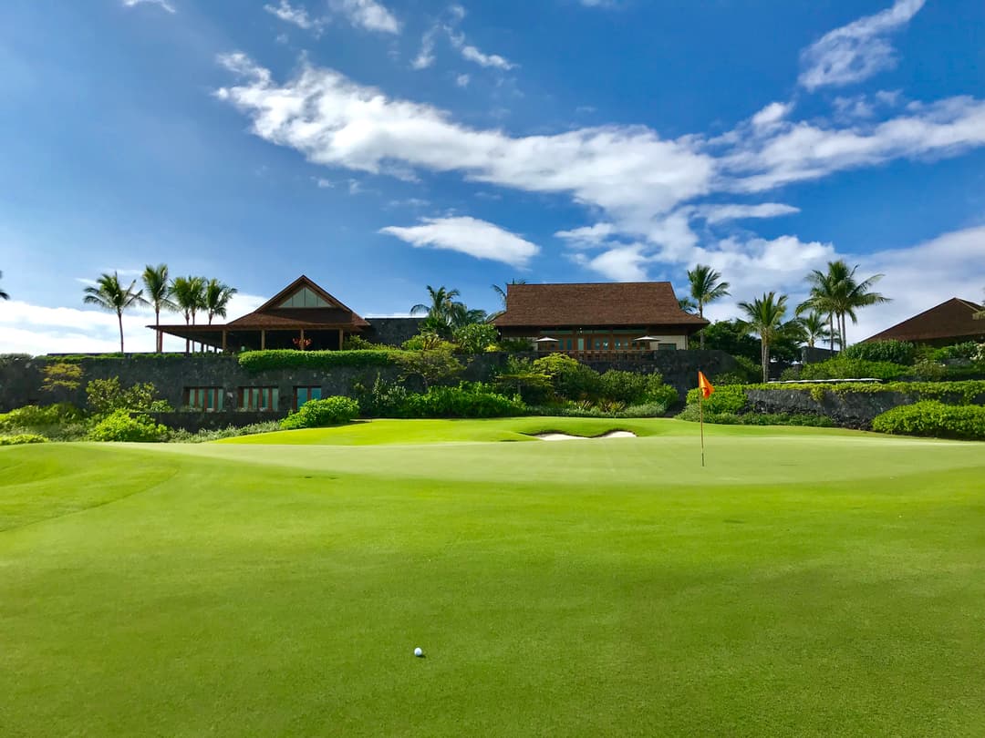 Kohanaiki Club House from 18th hole green